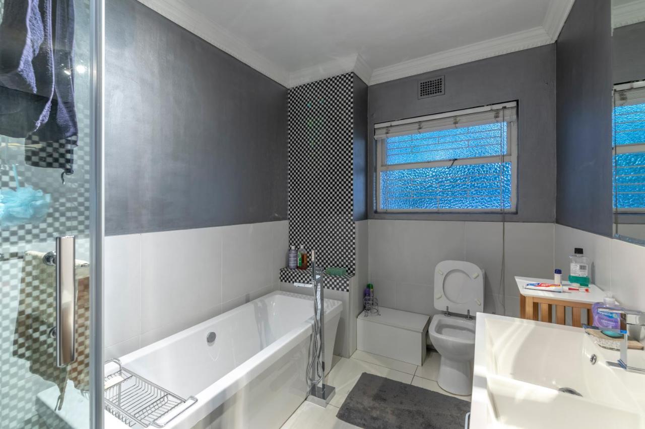 Homestay In Modern Stylish *